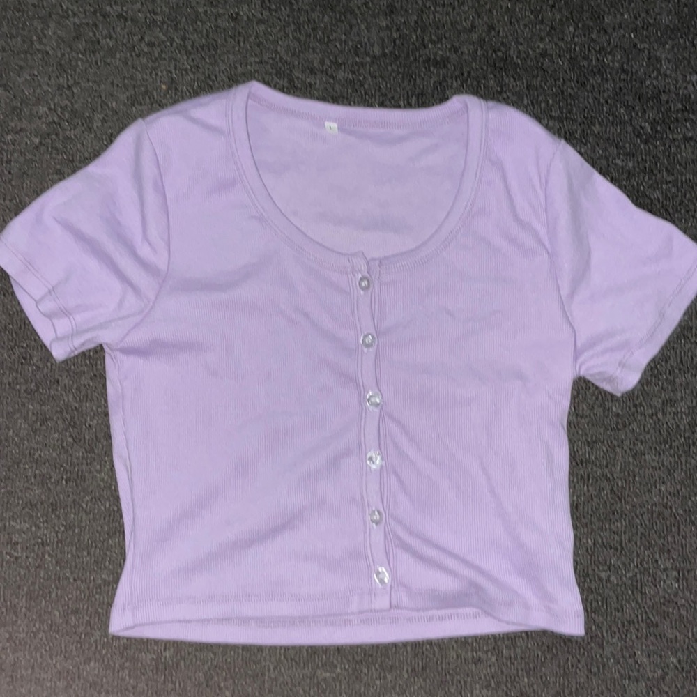 purple button crop top